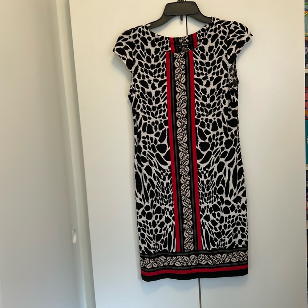 NWT Women’s Adorable Black, Red & White Multi Print Dress.